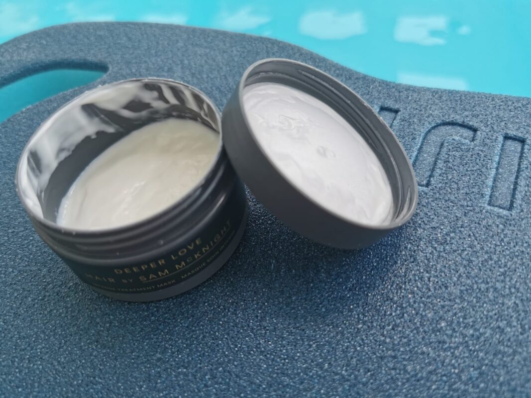 Oribe Gold Lust Nourishing Oil
Hair by Sam McKnight Deeper Love
Nashi Argan Beauty Treatment
Sun Bum Heat Protector
Aveda Thickening Tonic
Briogeo Superfoods 
power-packed haircare